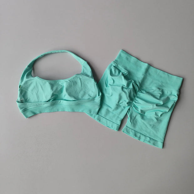 2 Pieces Yoga Suit for Women Seamless Fitness Gym Clothes Halter Sports Bra Matching Impact Shorts Workout Sets Gym Outfit