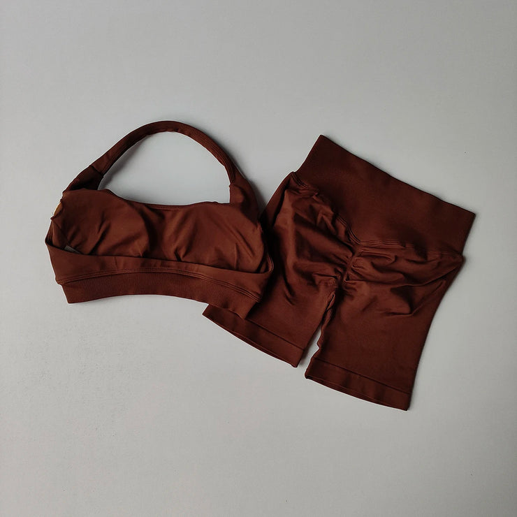 2 Pieces Yoga Suit for Women Seamless Fitness Gym Clothes Halter Sports Bra Matching Impact Shorts Workout Sets Gym Outfit